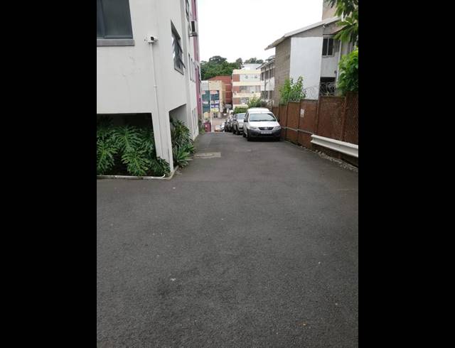 2 BEDROOM APARTMENT FOR SALE IN OVERPORT